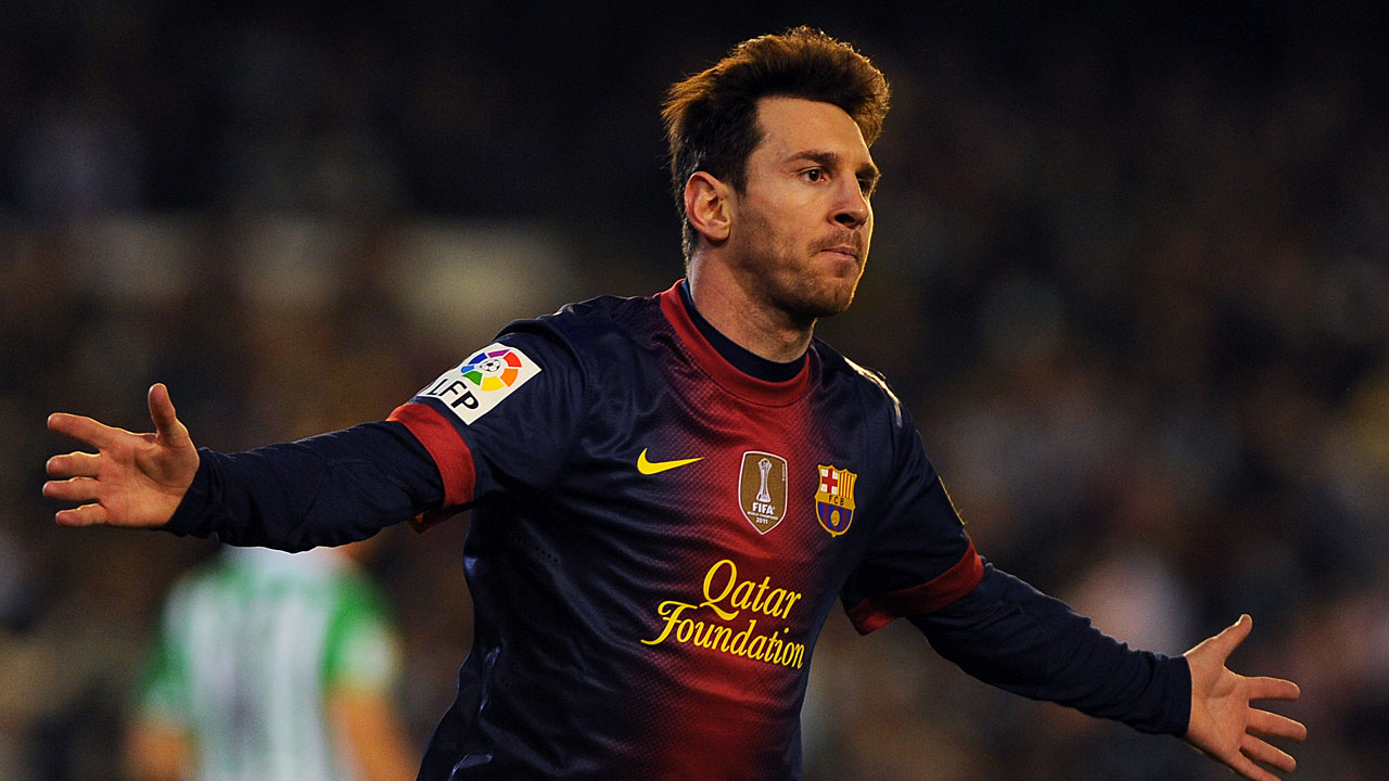 Lionel Messi feiert seinen Treffer.