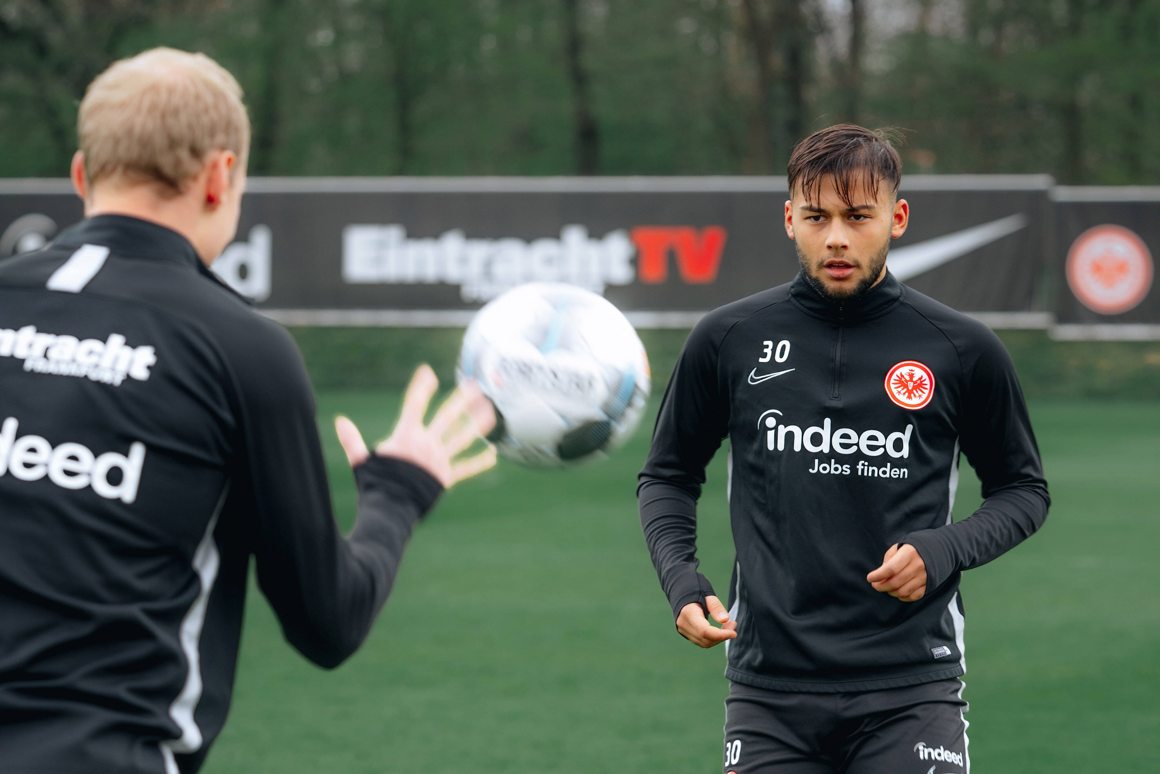 Coronavirus: Die Bundesliga trainiert wieder - es bleiben Fragen