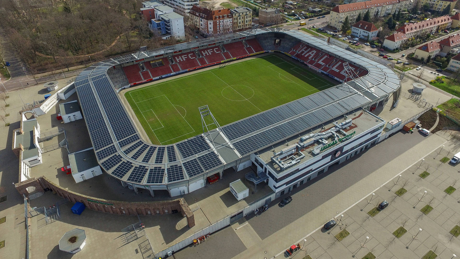 Luftaufnahme vom Stadion des Halleschen FC