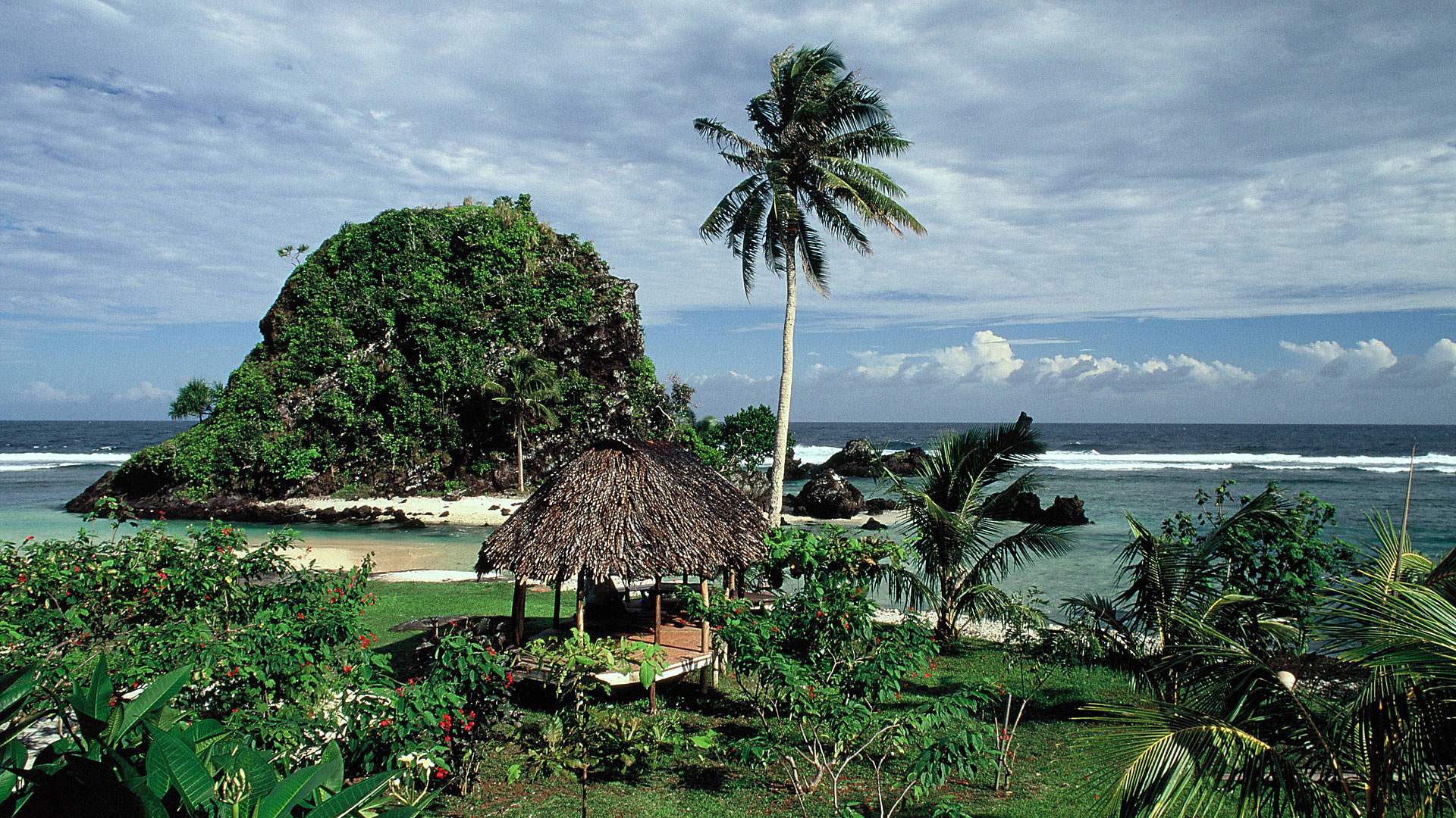 Der Two Dollar Beach in Pago Pago auf der Insel Tutuila in Amerikanisch-Samoa.